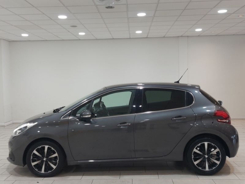 Peugeot 208 1.2 Puretech 82 Tech Edition Start Stop Grey #4