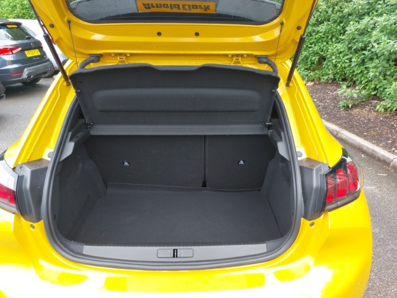 Peugeot 208 Allure Premium Grey #18