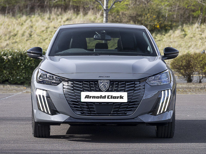 Peugeot e-208 51Kwh Gt Premium  #7