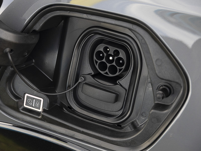 Peugeot e-208 51Kwh Gt Premium  #16