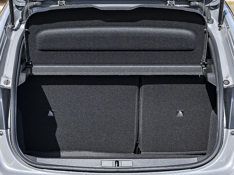 Peugeot e-208 51Kwh Gt Premium  #17