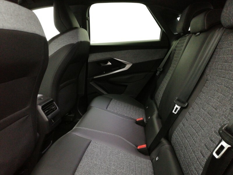Peugeot 3008 1.2 Hybrid 136 Allure E-dsc6 White #6
