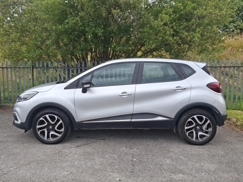 Renault Captur 1.2 Tce 120 Signature X Nav  #4