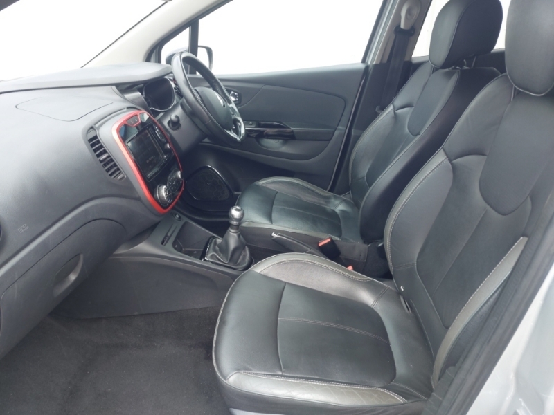 Renault Captur Suv 1.5 Dci Energy Iconic Nav Euro 6 Ss White #5