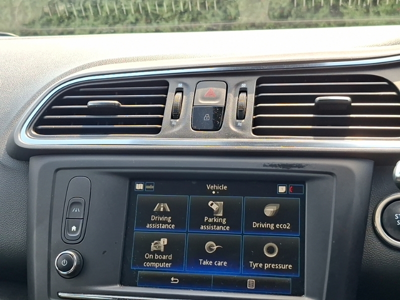 Renault Kadjar 1.5 Dci Dynamique Nav Suv Euro 6 Red #17