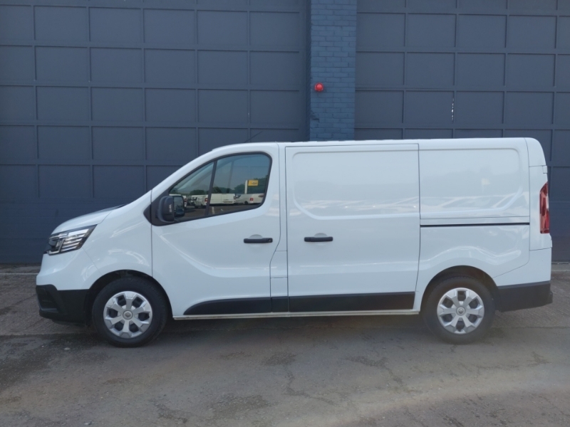 Renault Trafic Sl30 Blue Dci 130 Advance Van White #4