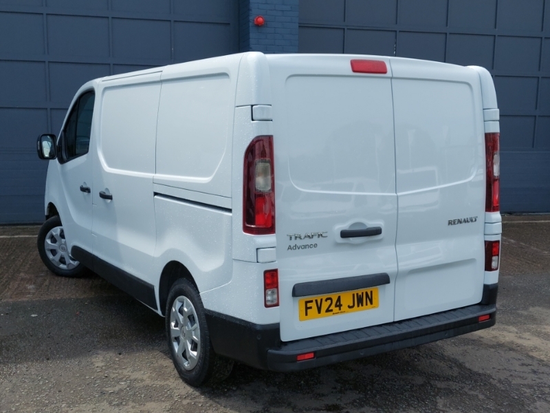 Renault Trafic Sl30 Blue Dci 130 Advance Van White #2