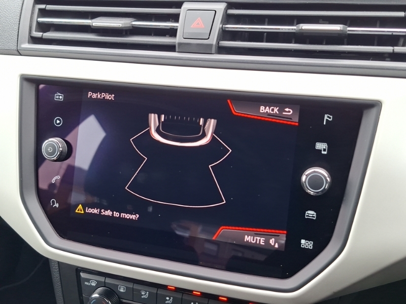 Seat Arona 1.6 Tdi Fr Suv Red #9