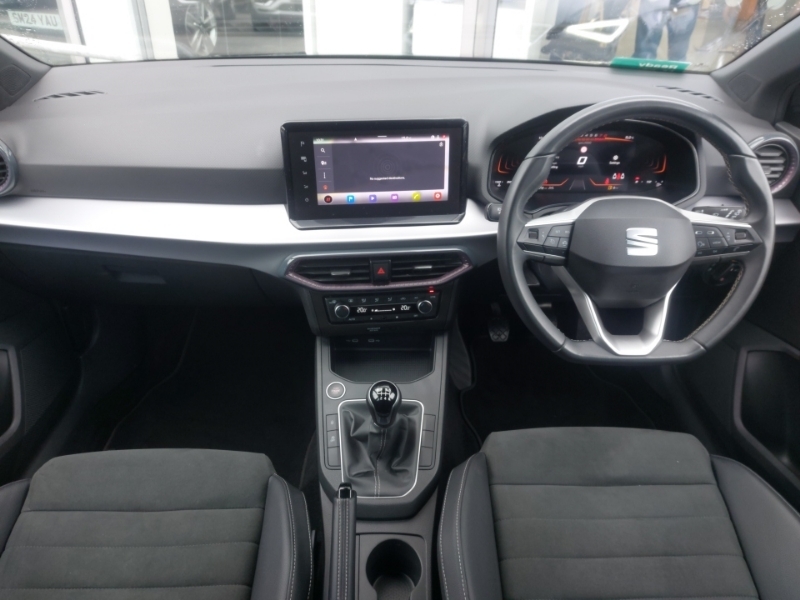 Seat Ibiza 1.0 Tsi 115 Xcellence Black #3