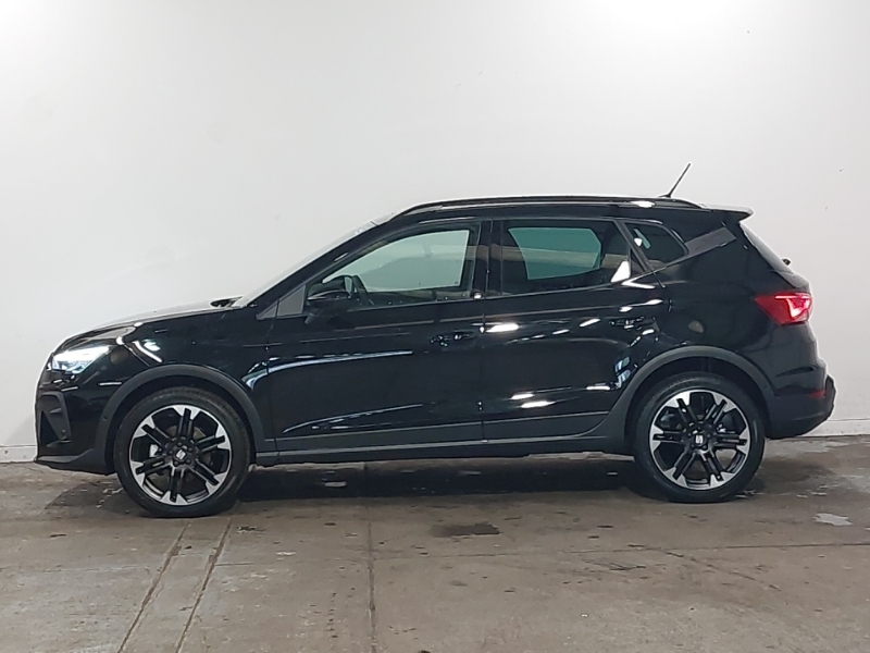 Seat Arona 1.0 Tsi 115 Fr Sport Dsg Black #4