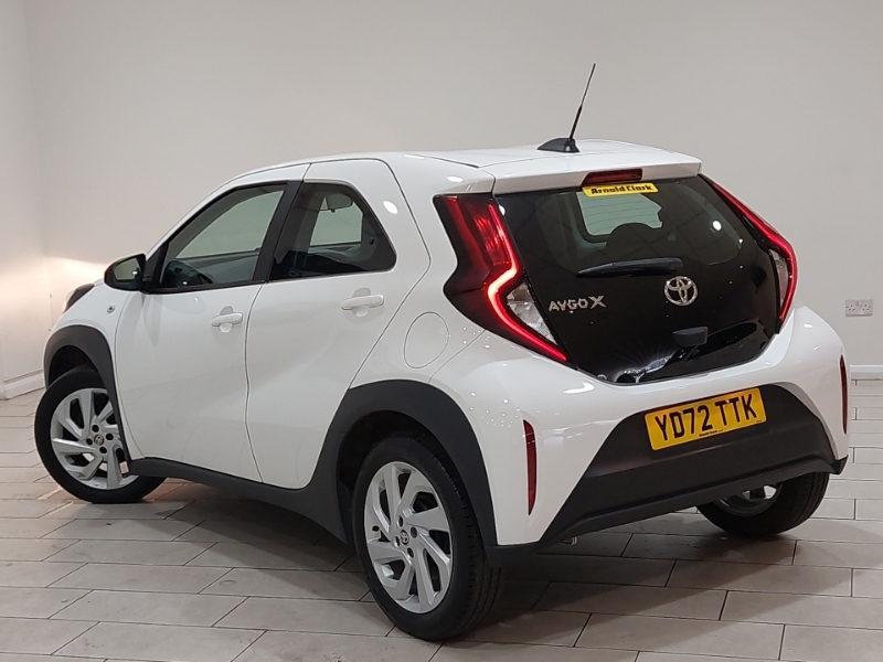Toyota Aygo X 1.0 Vvt-i Pure White #2