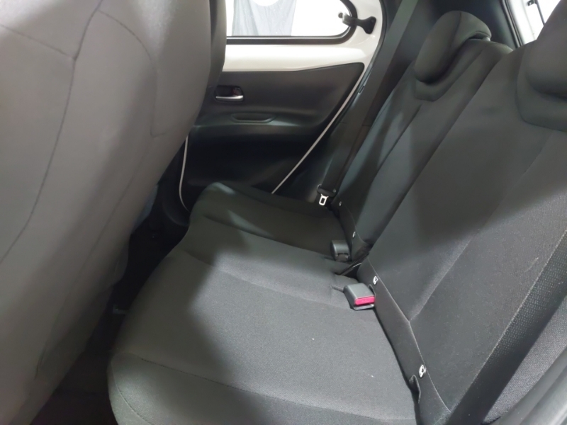 Toyota Aygo X 1.0 Vvt-i Pure White #6