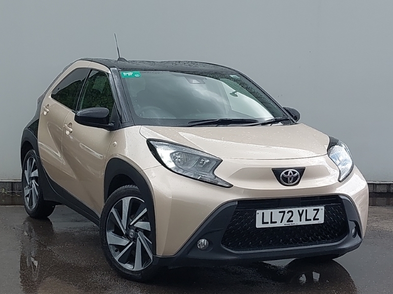 Toyota Aygo X 1.0 Vvt-i Edge Beige