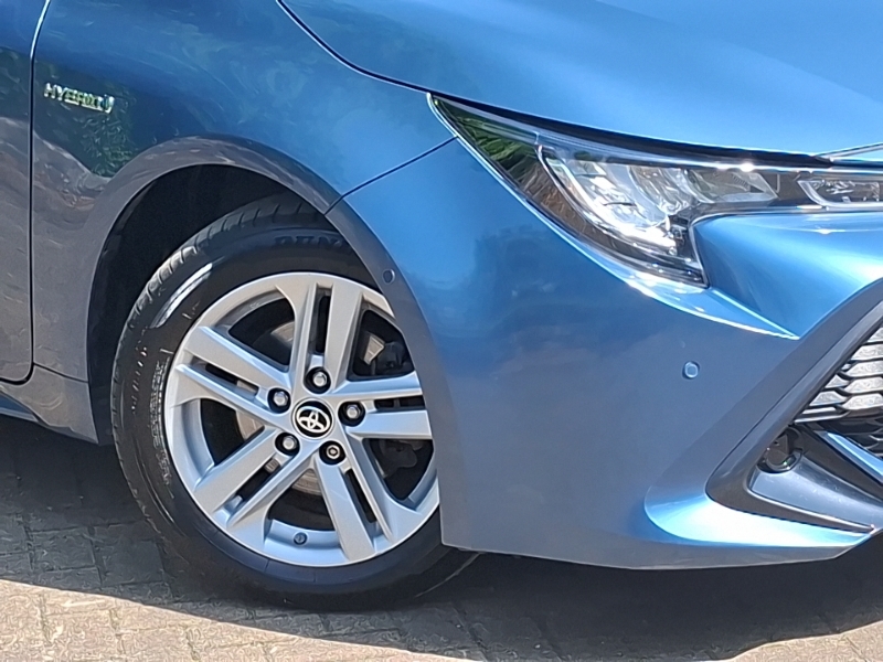 Toyota Corolla 1.8 Vvt-h Excel Touring Sp White #20