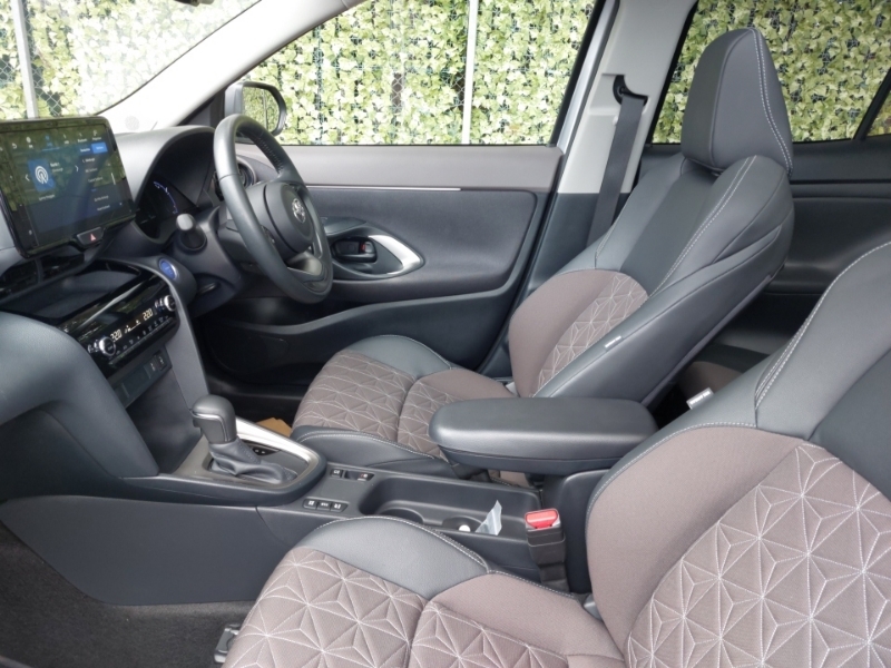 Toyota Yaris Cross 1.5 Hybrid Excel Cvt Silver #5