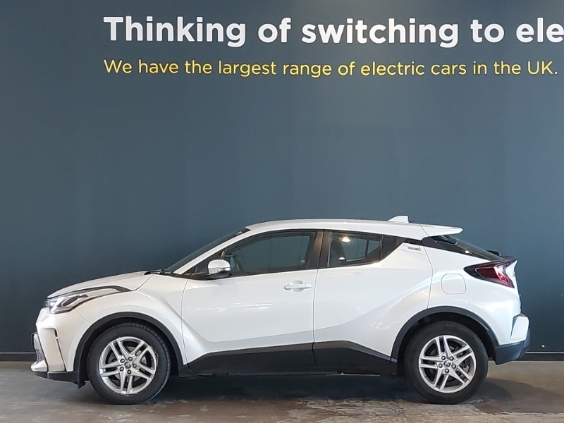 Toyota C-Hr 1.8 Hybrid Icon Cvt White #4