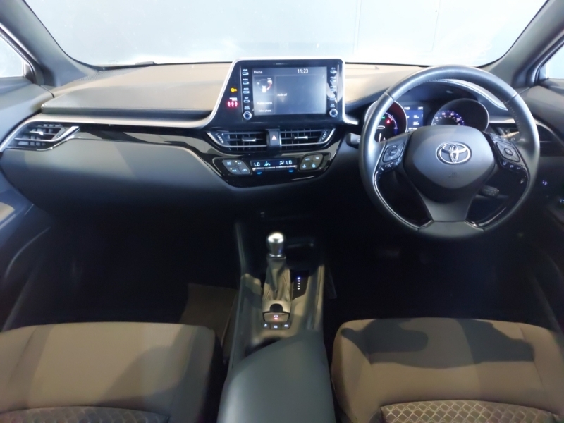 Toyota C-Hr 1.8 Hybrid Icon Cvt White #3