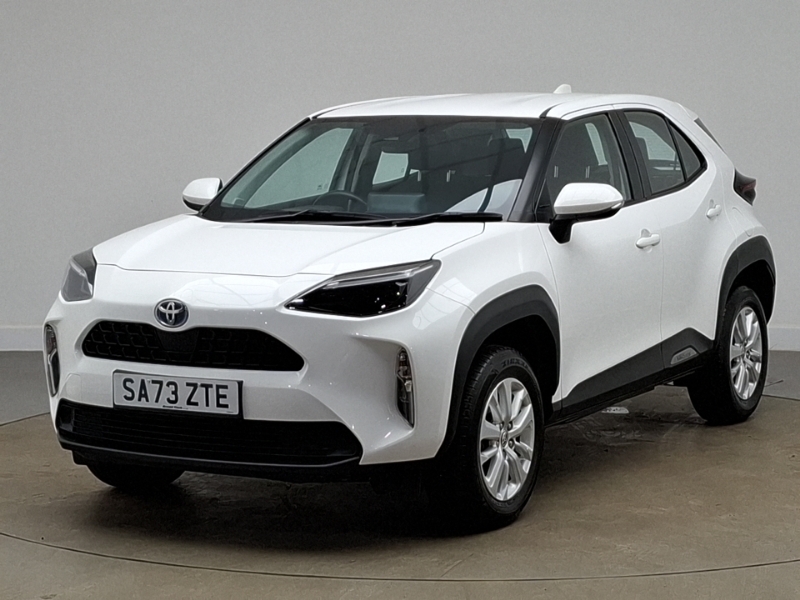 Toyota Yaris Cross Excel White #13