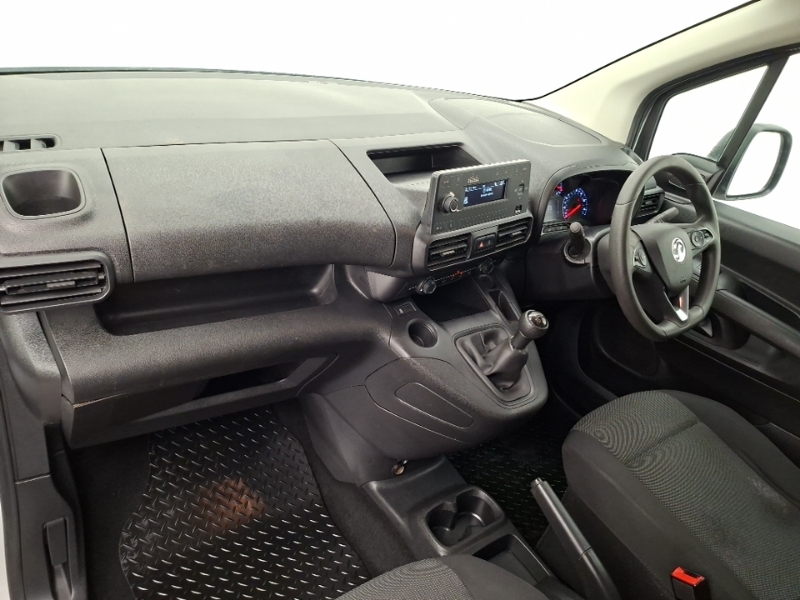 Vauxhall Combo 2300 1.5 Turbo D 100Ps H1 Dynamic Van White #3