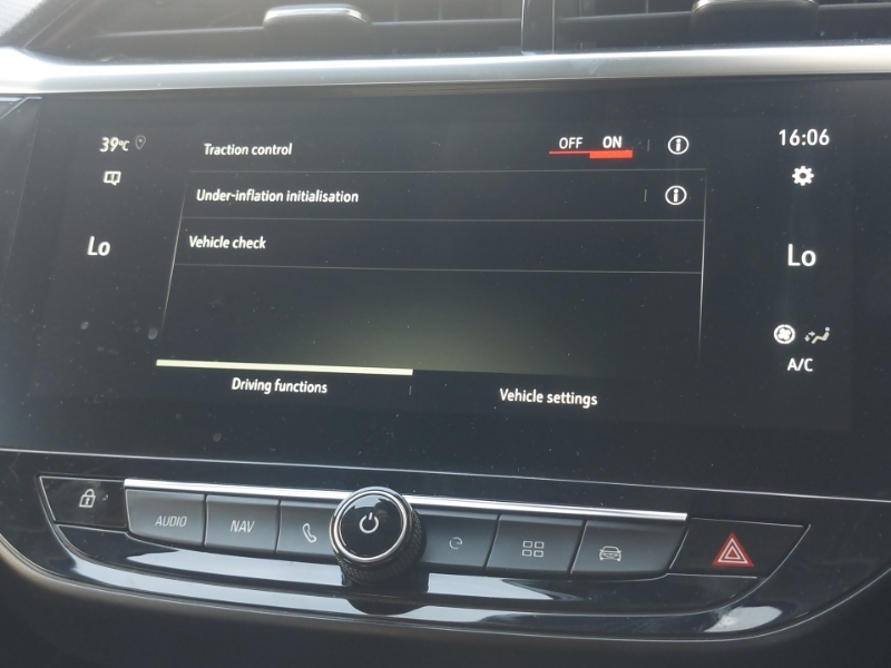 Vauxhall Corsa-e 100Kw Sri Premium 50Kwh 11Kwch Blue #17