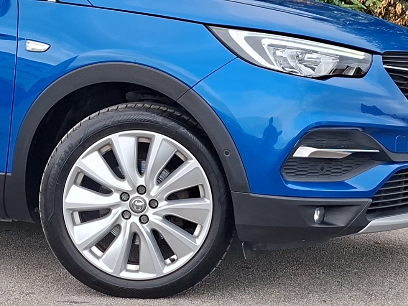 Vauxhall Grandland X X Red #20