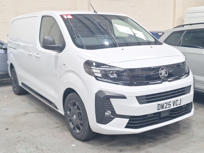 Vauxhall Vivaro 1.5 Turbo D 120 Pro H1 Van White