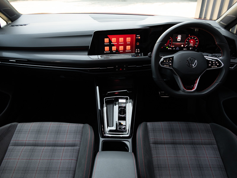 Volkswagen Golf 2.0 Tsi Gti Dsg Red #3