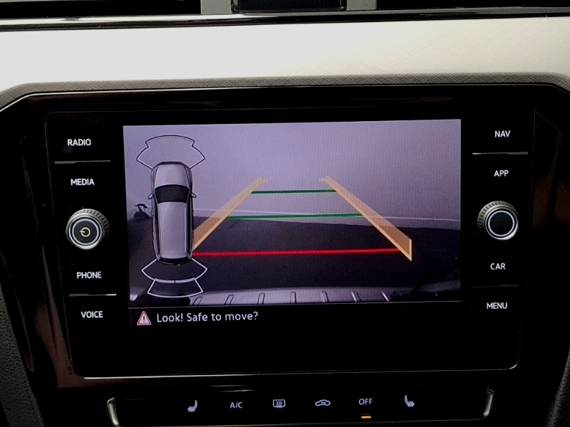 Volkswagen Passat 2.0 Se Nav Tdi 148 Bhp Grey #9