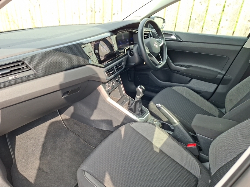 Volkswagen Polo 1.0 Life Grey #5
