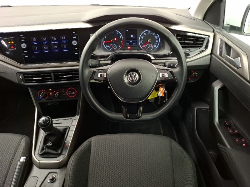 Volkswagen Polo 1.0 Evo 80 Match Black #8