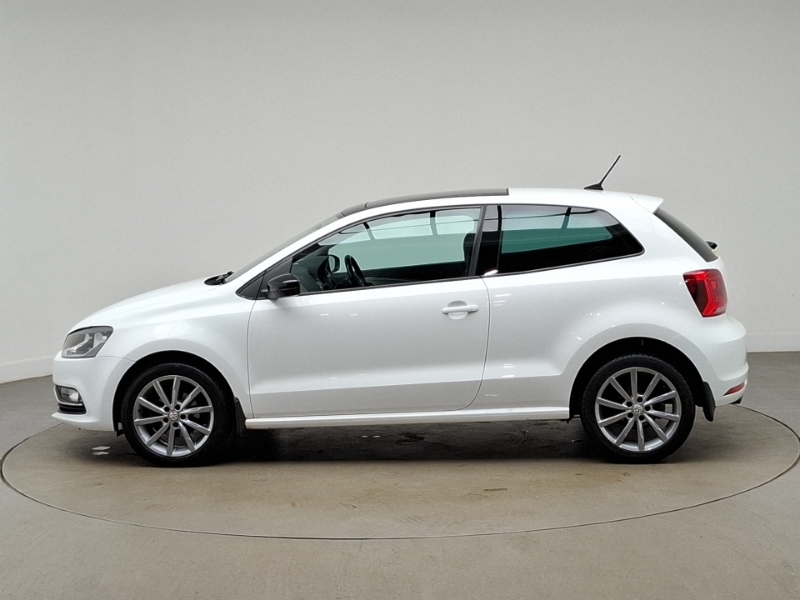 Volkswagen Polo 1.2 Tsi Se Design White #4