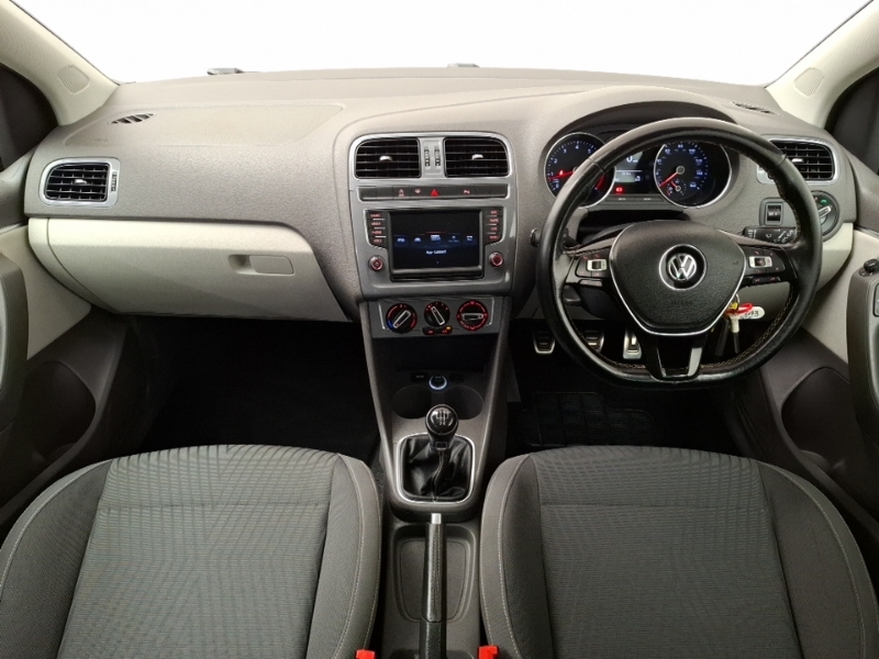 Volkswagen Polo 1.2 Tsi Se Design White #3