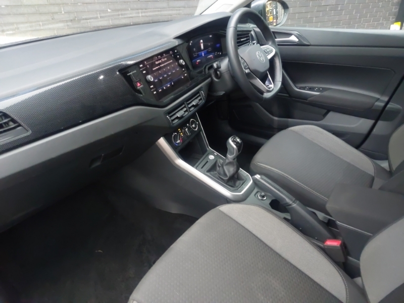 Volkswagen Taigo 1.0 Tsi 115 Match Grey #5