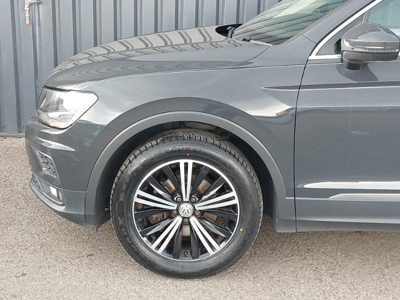Volkswagen Tiguan Se Navigation Grey #19