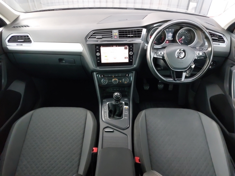 Volkswagen Tiguan Se Navigation Grey #3