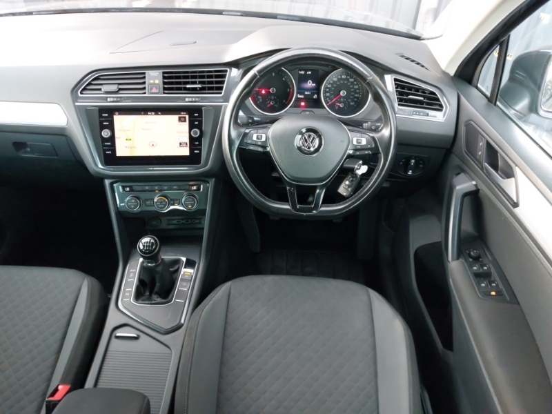Volkswagen Tiguan Se Navigation Grey #8