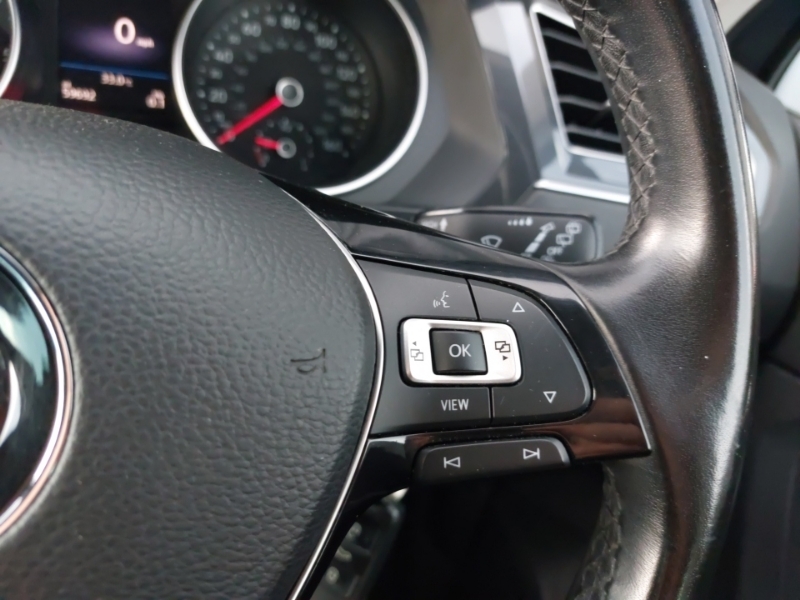 Volkswagen Tiguan Se Navigation Grey #12