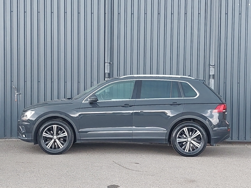 Volkswagen Tiguan Se Navigation Grey #4