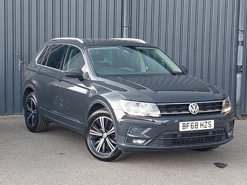 Volkswagen Tiguan Se Navigation Grey #1