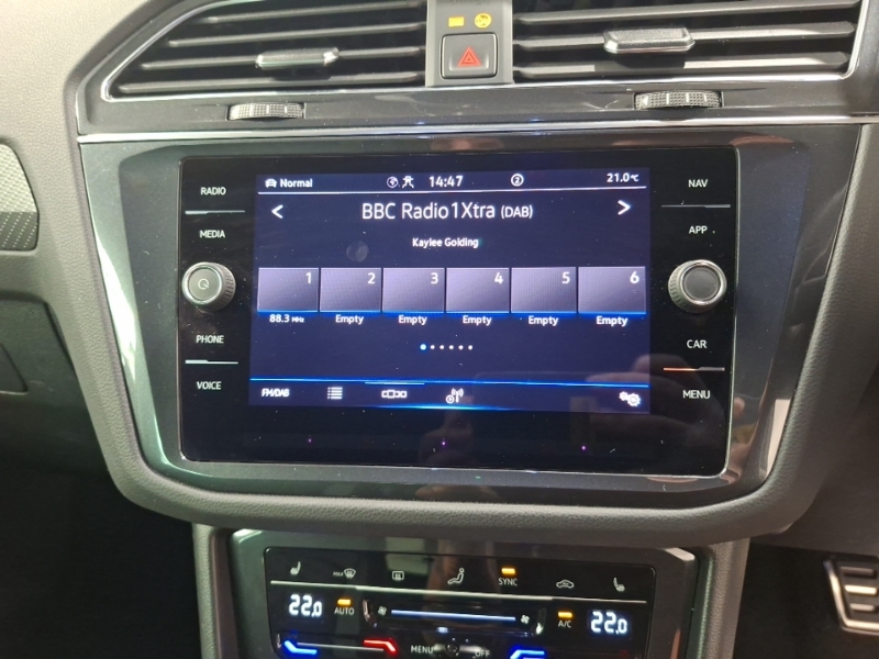 Volkswagen Tiguan Suv Black #15