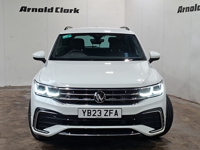 Volkswagen Tiguan Suv Black #14