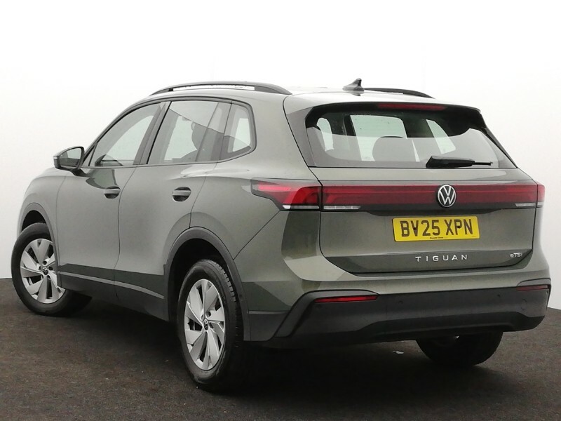 Volkswagen Tiguan 1.5 Etsi Dsg Green #2