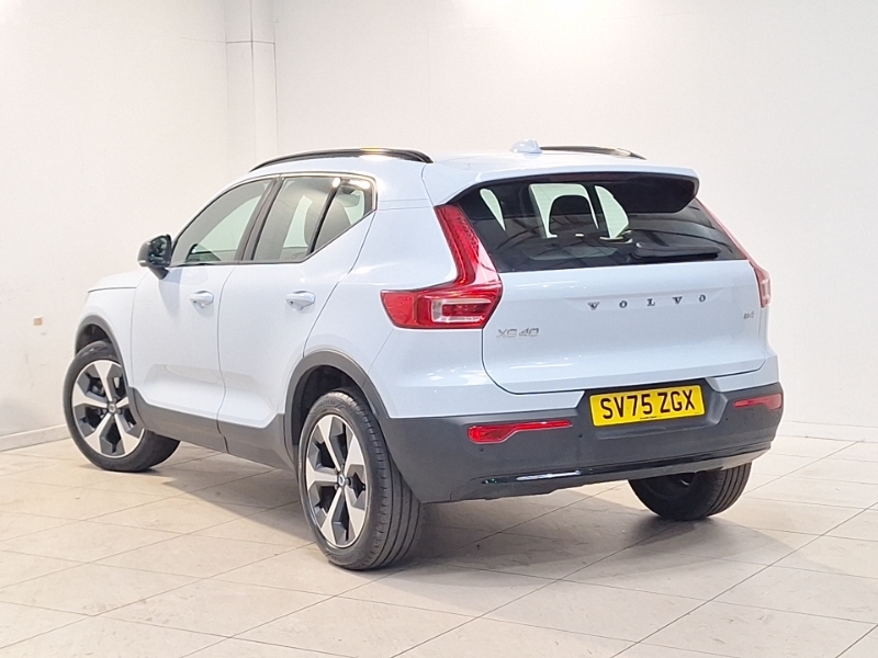 Volvo XC40 2.0 B4p Plus Dark Blue #2