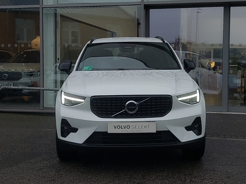 Volvo XC40 Plus, B3 Mild Hybrid, Dark  #14