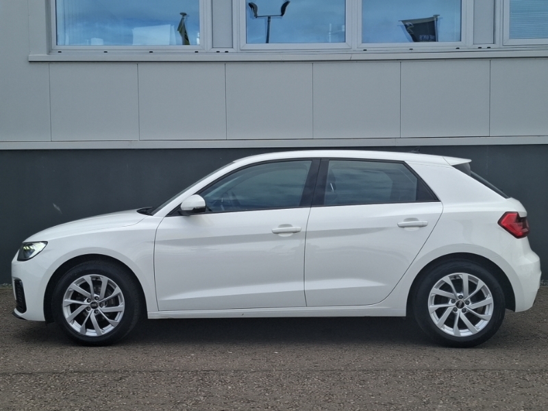 Audi A1 25 Tfsi Sport White #4