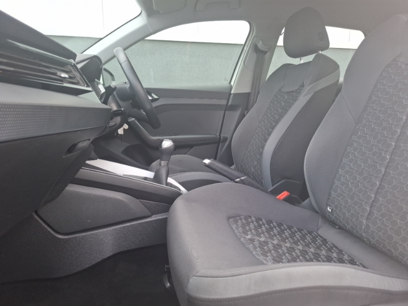 Audi A1 25 Tfsi Sport White #5