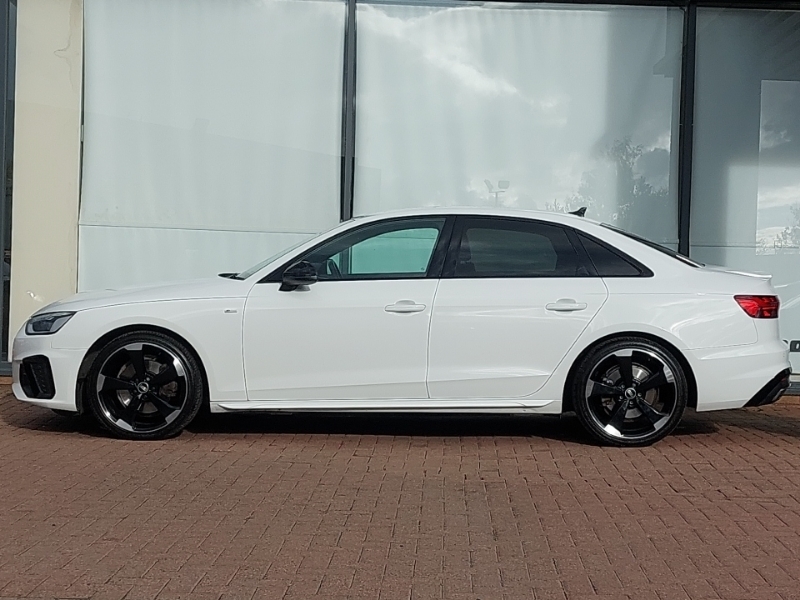 Audi A4 35 Tdi Black Edition S Tronic White #4