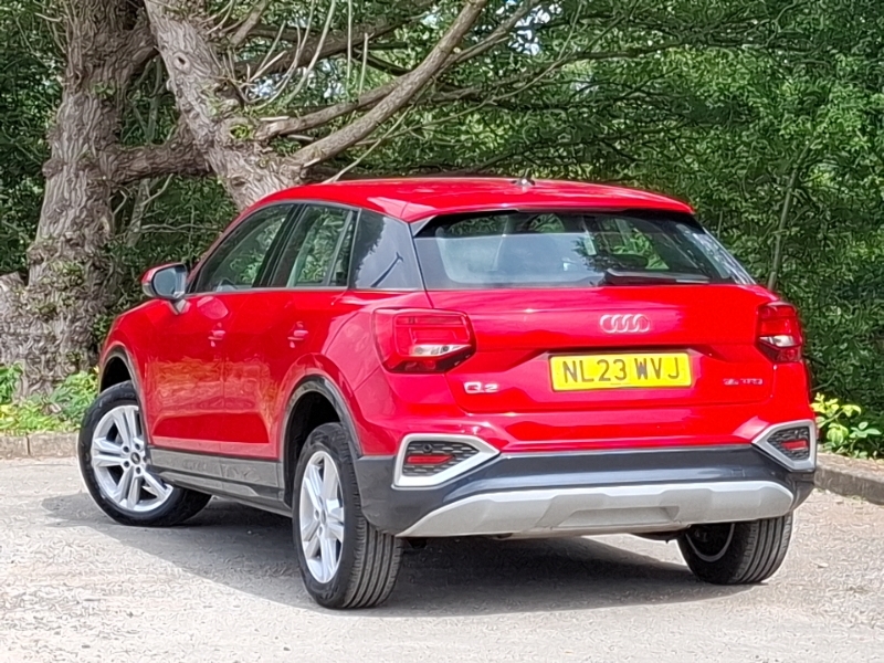 Audi Q2 35 Tfsi Sport Red #2