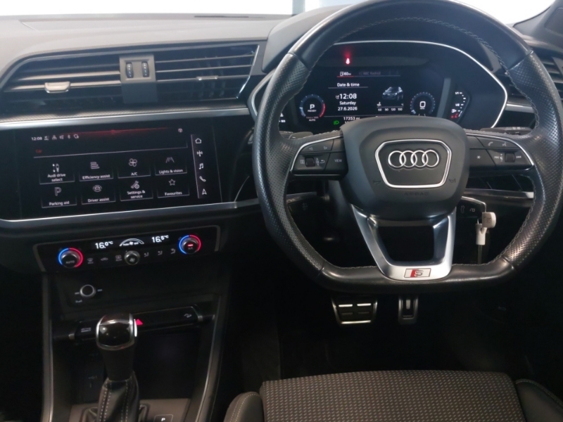 Audi Q3 35 Tfsi Black Edition S Tronic Black #5