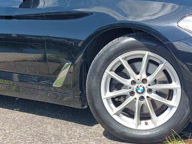 BMW 5 Series 530D M Sport Blue #20